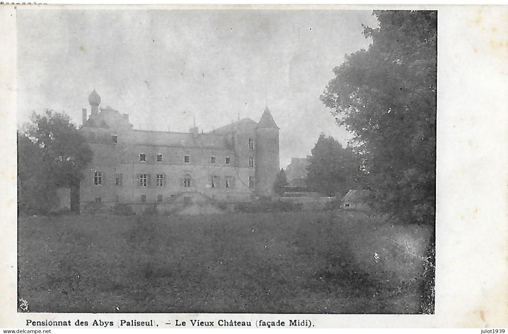 Julot1939 ...  OPONT . PALISEUL . OUR ..-- Le VIEUX CHATEAU Des ABYS . 1911 Vers IXELLES ( Melle Anna GOLENVAUX ) . Vver - Paliseul