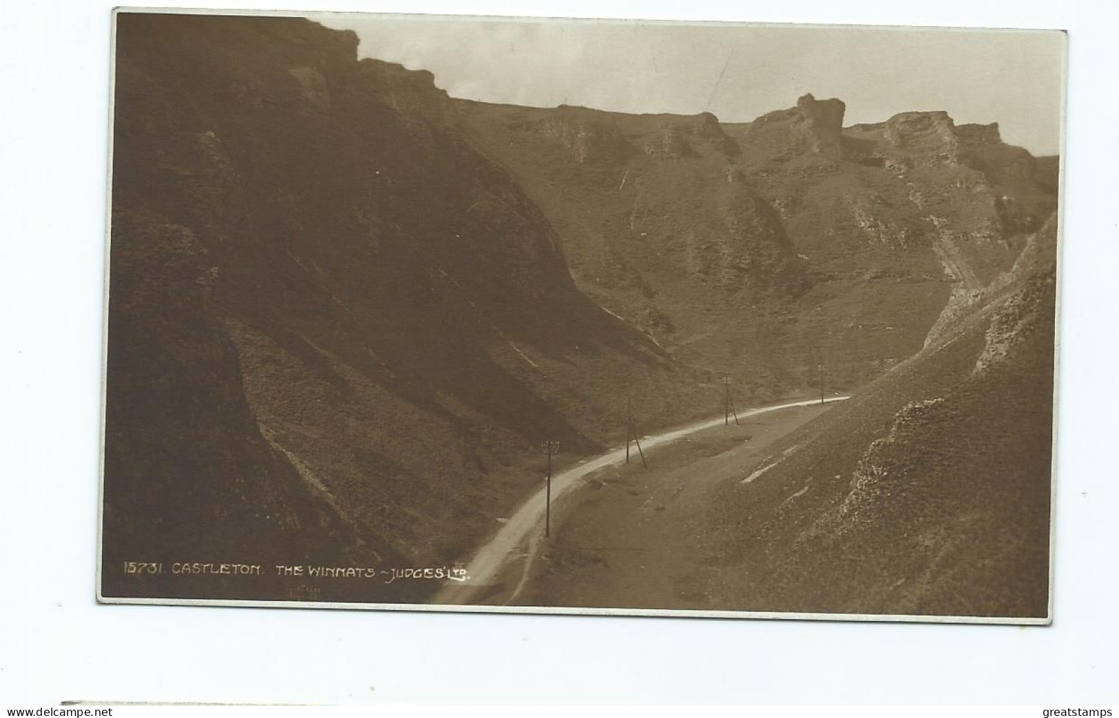 Derbyshire Postcard  Castleton The Winnats Rp Judges   Unused - Derbyshire