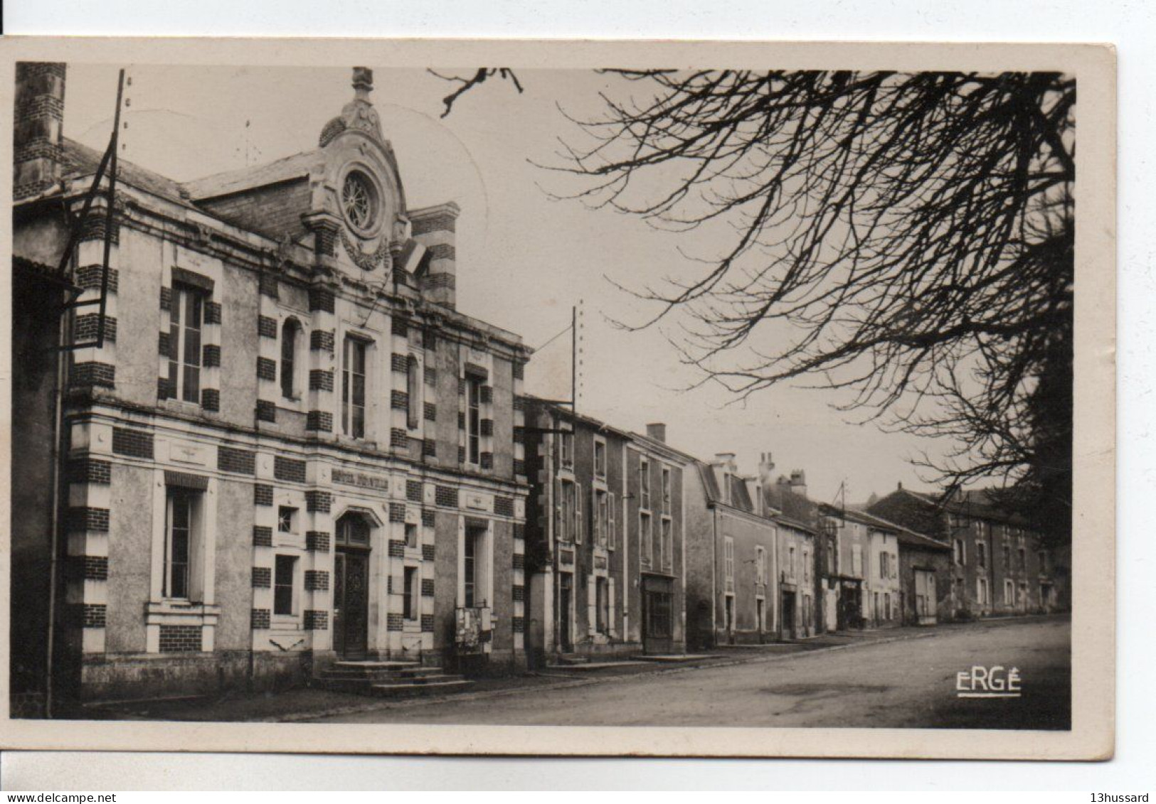 Carte Postale Ancienne Thénezay - L'Hôtel De Ville - Mairie - Thenezay