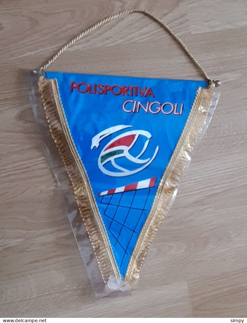 Captain Pennant Handball Club Polisportiva CINGOLI Italy 29x33cm - Handball