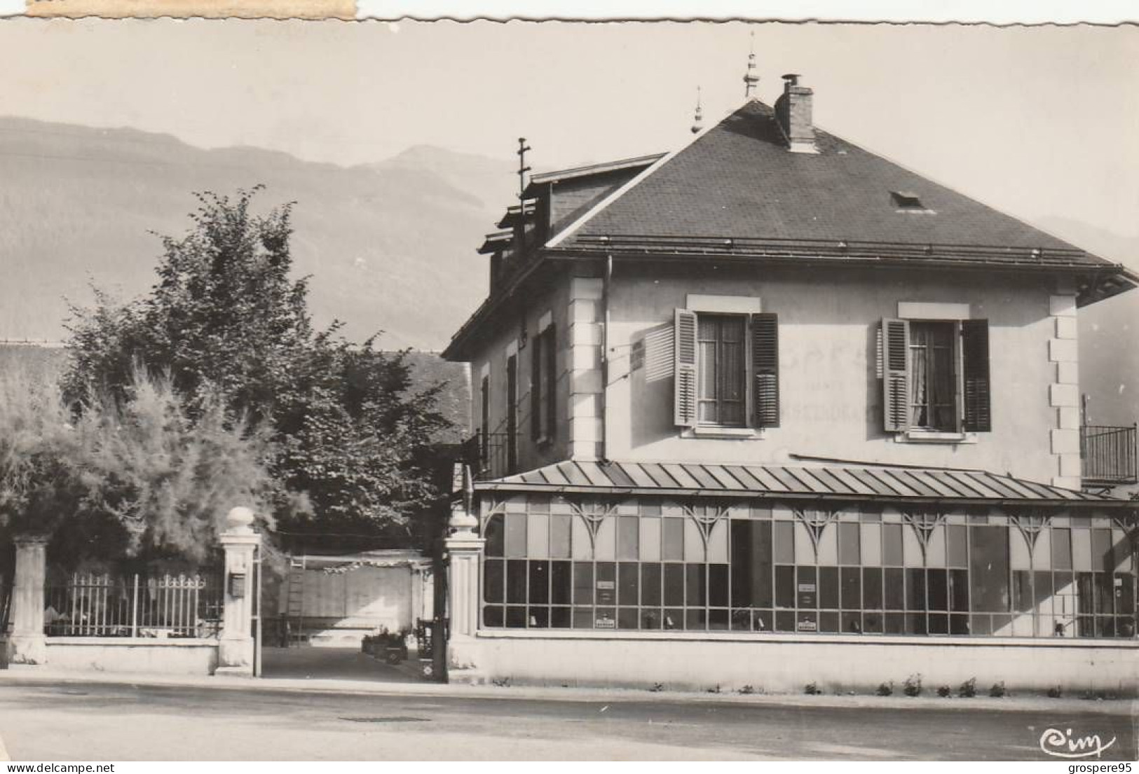 GILLY SUR ISERE HOTEL DES TAMARIS 1954 - Other & Unclassified