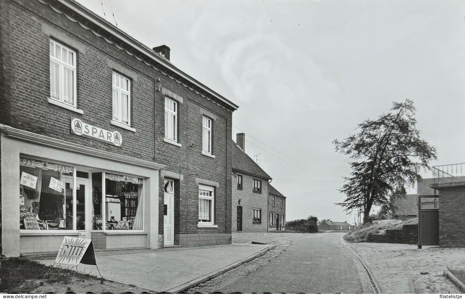 Opoeteren Dornestraat - Maaseik