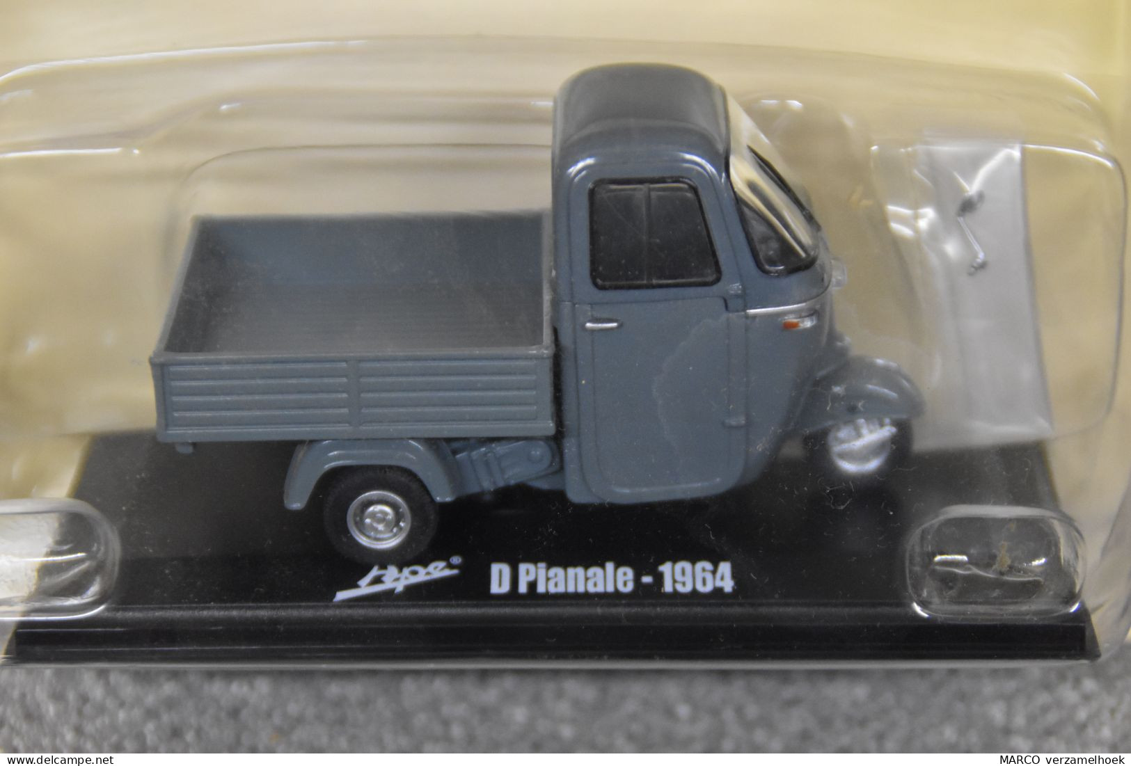 Vespa Ape D Planale 1964 Hachette Fascicoli Srl. Milano Italy (I) Scale 1:32 - Escala 1:32