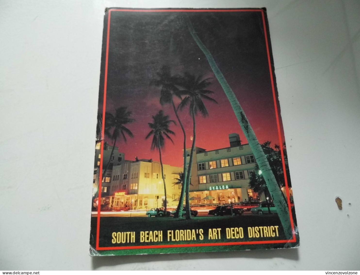 Cartolina Viaggiata "SOUTH BEACH FLORIDA'S ART DECO DISTRICT  - AVALON AND MAJESTIC HOTEL" 1994 - Hotels & Restaurants