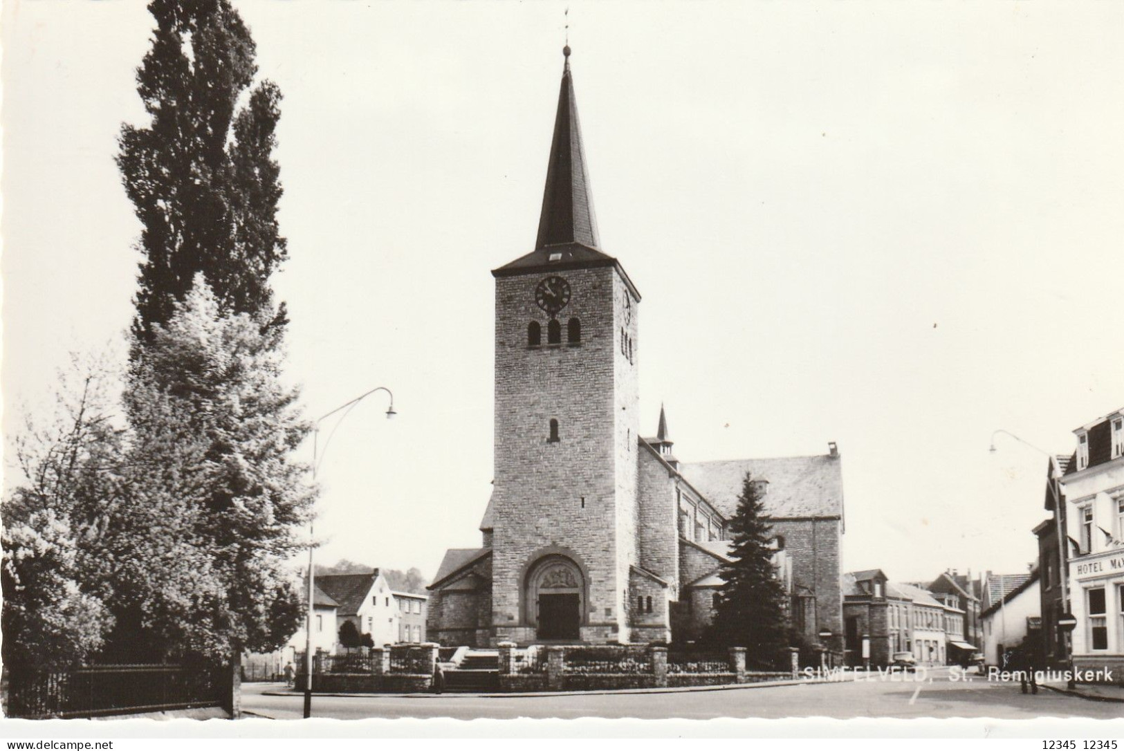 Simpelveld, St. Remigiuskerk - Simpelveld