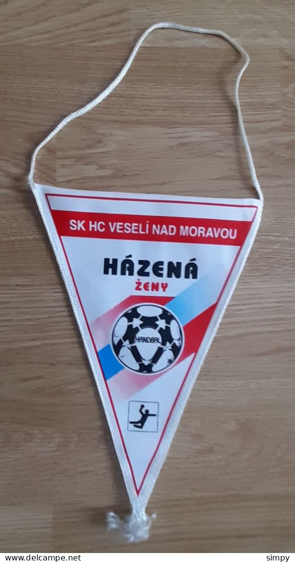 Pennant Handball Club SK HC Veseli Nad Moravou Czech Republic Size 19x29cm - Balonmano