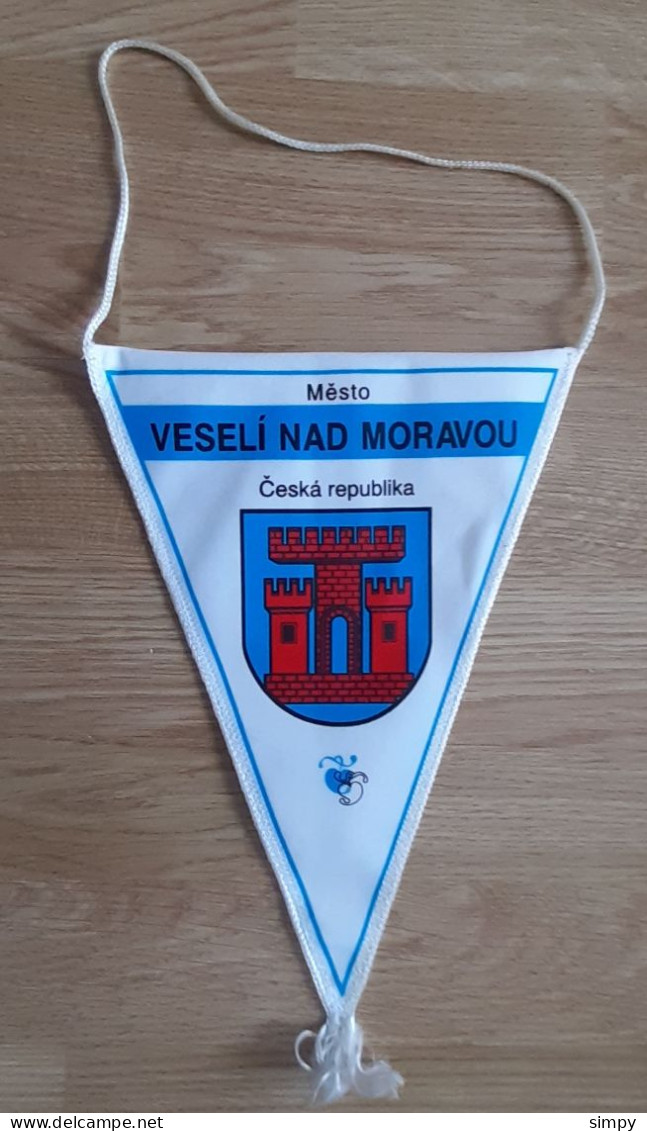 Pennant Handball Club SK HC Veseli Nad Moravou Czech Republic Size 19x29cm - Handball