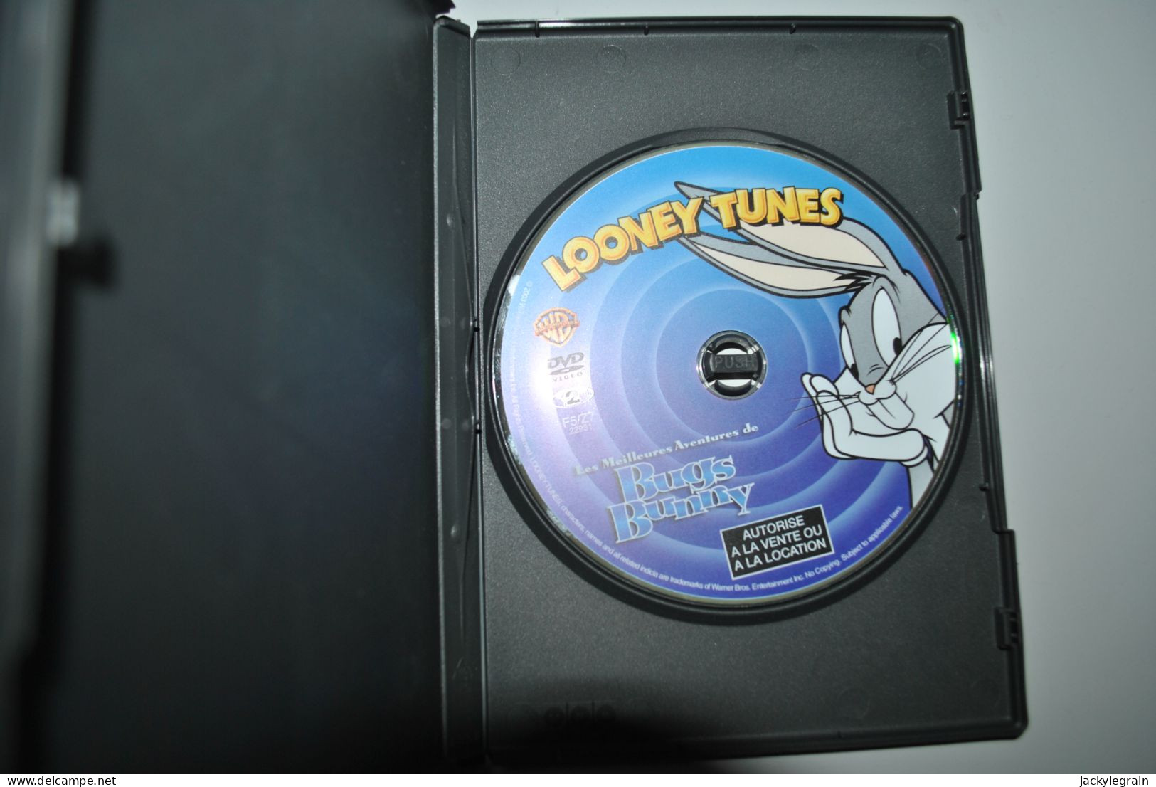 DVD Bugs Bunny Langues Anglais/français Bon état Vente En Belgique Uniquement Envoi Bpost 3 € - Animation