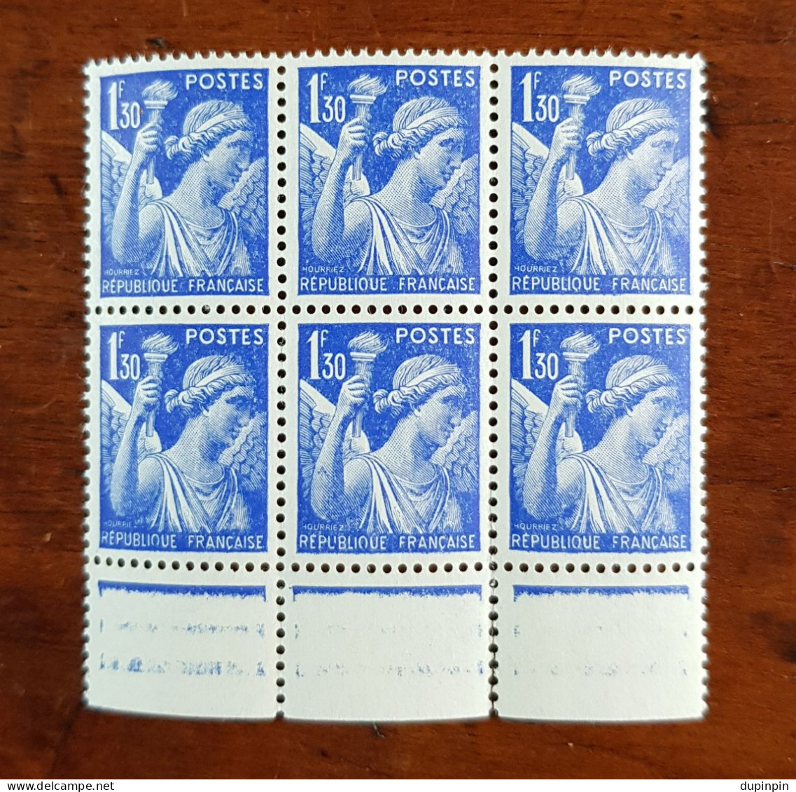 Bloc De 6 Valeurs - Iris 1,30F Outremer - 1939-44 Iris