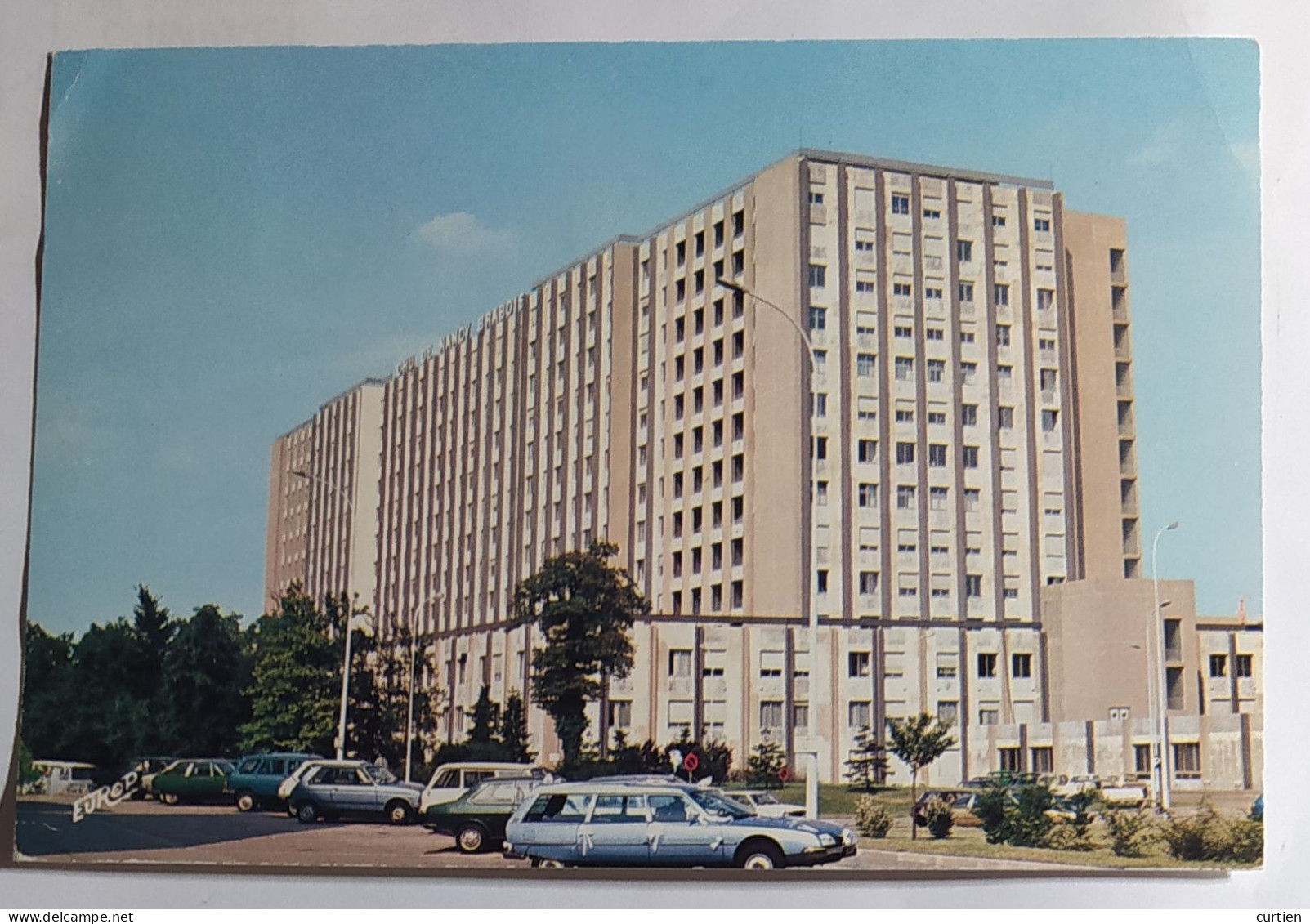 VANDOEUVRE . 54 . C.H.U. Hopital De Brabois En 1981 ( Parking Avec Autos ) - Vandoeuvre Les Nancy