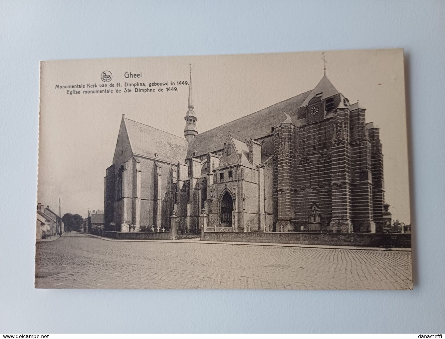 GHEEL  MONUMENTALE KERK - Geel