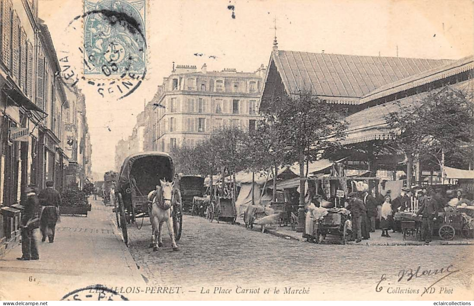 Levallois Perret          92        La Place Carnot Et Le Marché   N° 61        (Voir Scan) - Levallois Perret