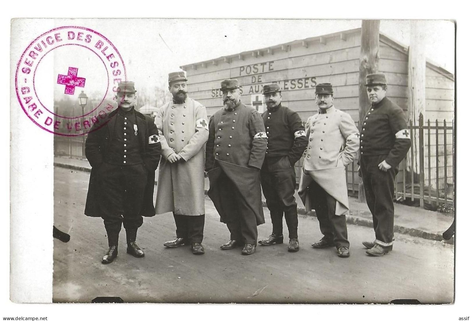 Vernon Carte Photo Croix Rouge Red Cross Militaria + Cachet Rouge Service Des Blessés Gare De Vernon - Vernon