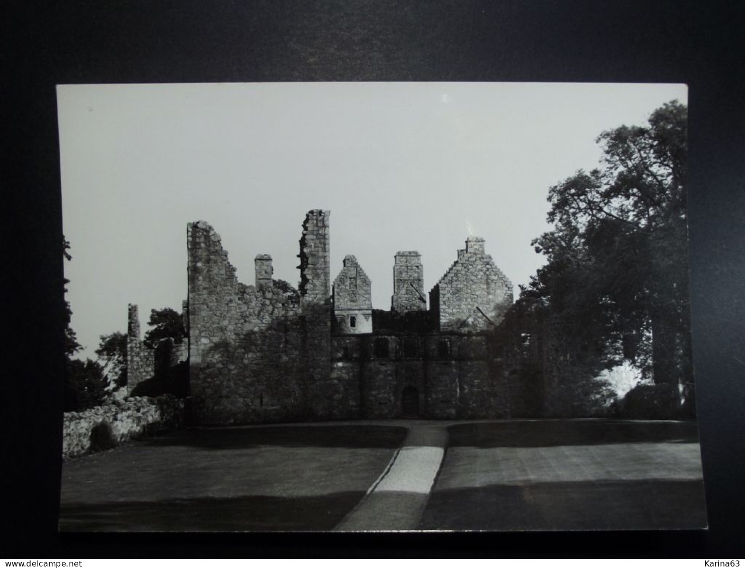 Great Britain - Scotland  -  Postcard - Photo - Tolquhon Castle From North Front - Crown - Unused - Aberdeenshire