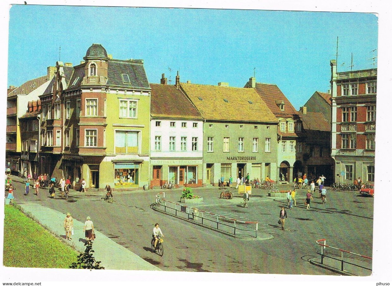 D-16157   SENFTENBERG  Platz Der Freundschaft - Senftenberg