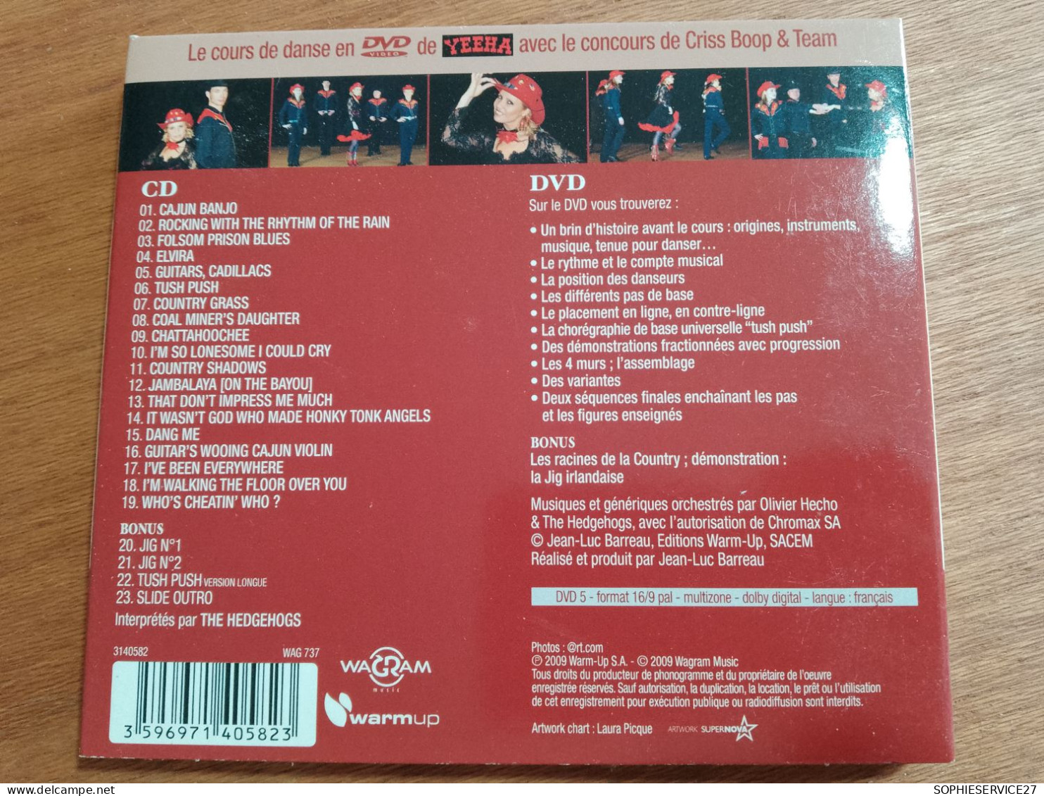 145 //  CD + DVD "COUNTRY" / COLLECTION DANSEZ ! - Dance, Techno En House