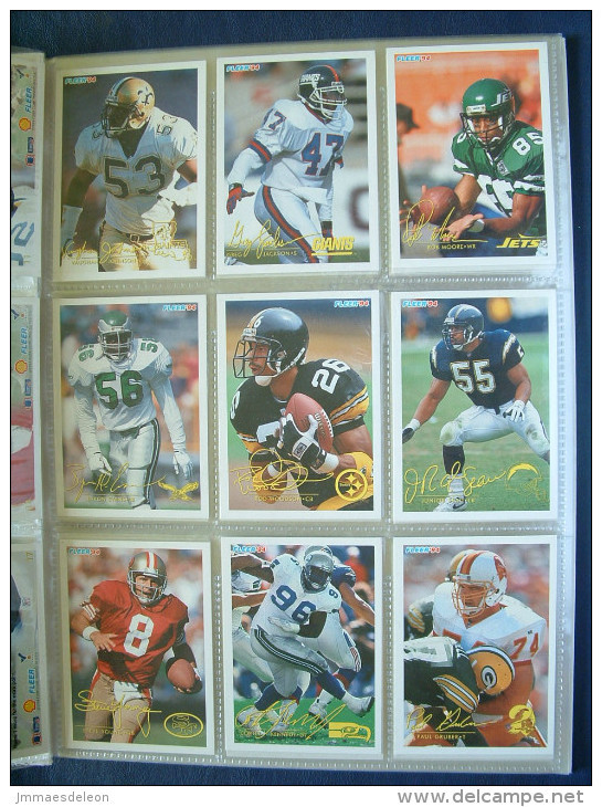 NFL American Football Players Cards FLEER - 85 Cards In Album (seems Not Complete) - Konvolute