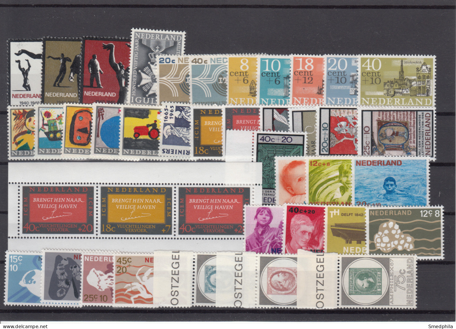 Netherlands - Lot MNH ** - Sammlungen