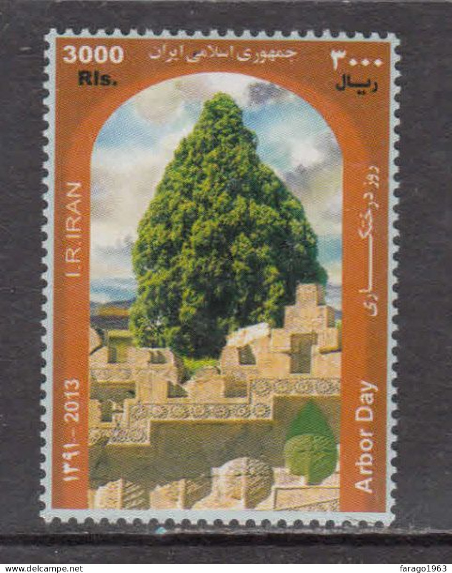 2013 Iran Arbor Day Trees Complete Set Of 1 MNH - Iran