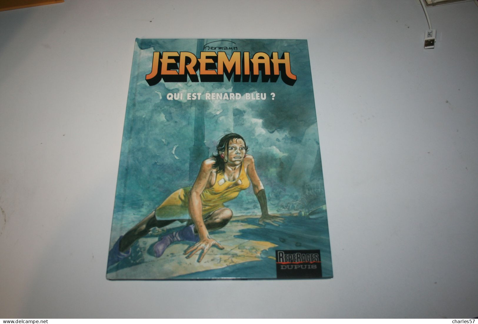 JEREMIAH-n°23  -Qui Est Renard Bleu  (port 1 BD=6,00€- 2 BD=7,25€- ) - Jeremiah