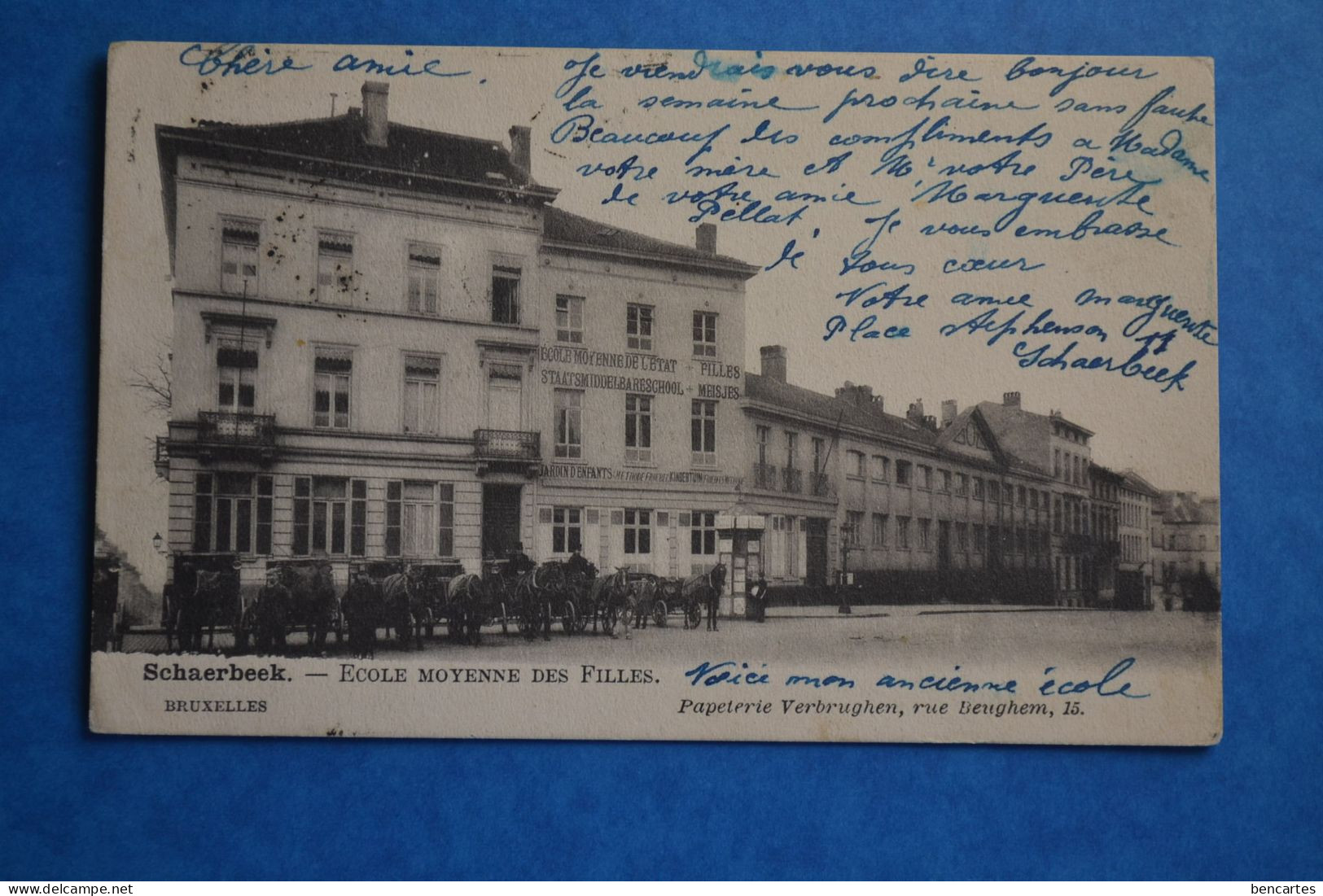 Schaerbeek 1904: Ecole Moyenne Des Filles Animée Avec Attelages - Schaerbeek - Schaarbeek