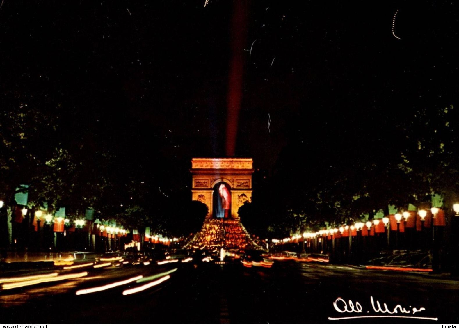 20656  Albert MONIER Photographe " Les Champs Élysées Et L' Arc De Triomphe    "    ( 2 Scans) - Monier