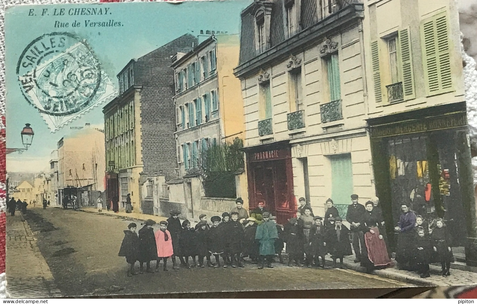 Rue De Versailles - Le Chesnay