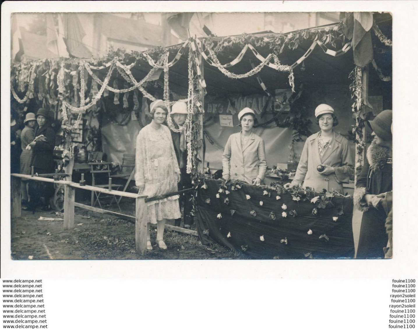 Carte Photo Stand De Jeu Du Lancer Des Anneaux Et D'autres Jeux ? Stands De Foire ? Ou De Fête De Village ? à Identifier - Juegos