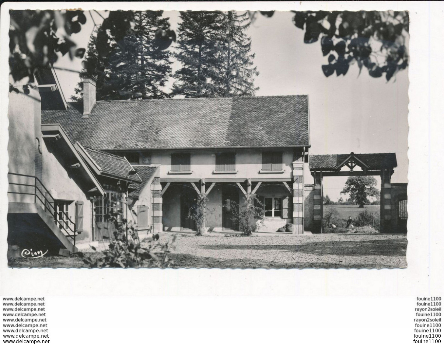 Carte De ROYBON Colonie De Vacances  ( Format C.P.A. )  ( Recto Verso ) - Roybon