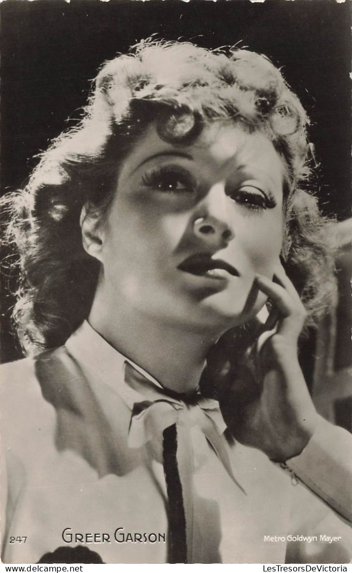 CELEBRITE - Greer Garson - Actrice - Metro Goldwyn Mayer - Carte Postale - Femmes Célèbres