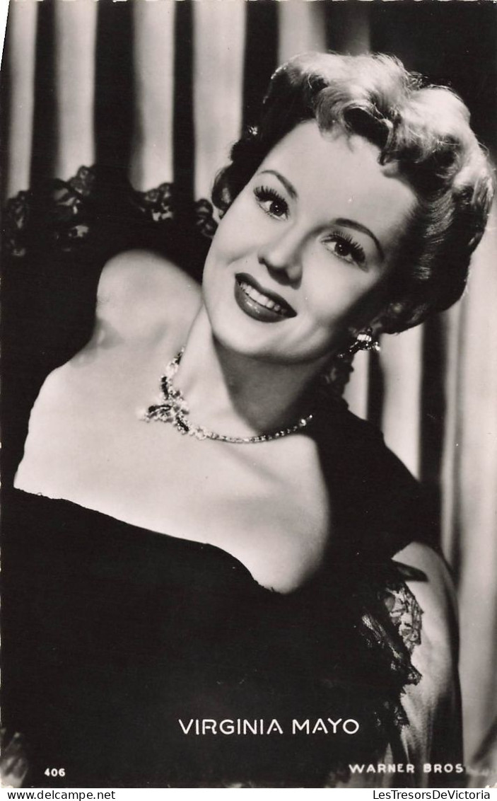 CELEBRITE - Virginia Mayo - Actrice Américaine - Warner Bros - Carte Postale Ancienne - Femmes Célèbres