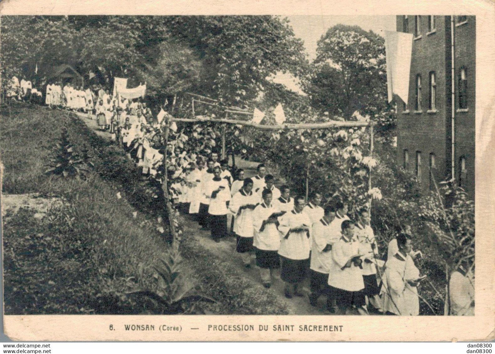 COREE DU NORD WONSAN PROCESSION DU SAINT SACREMENT - Korea (Noord)