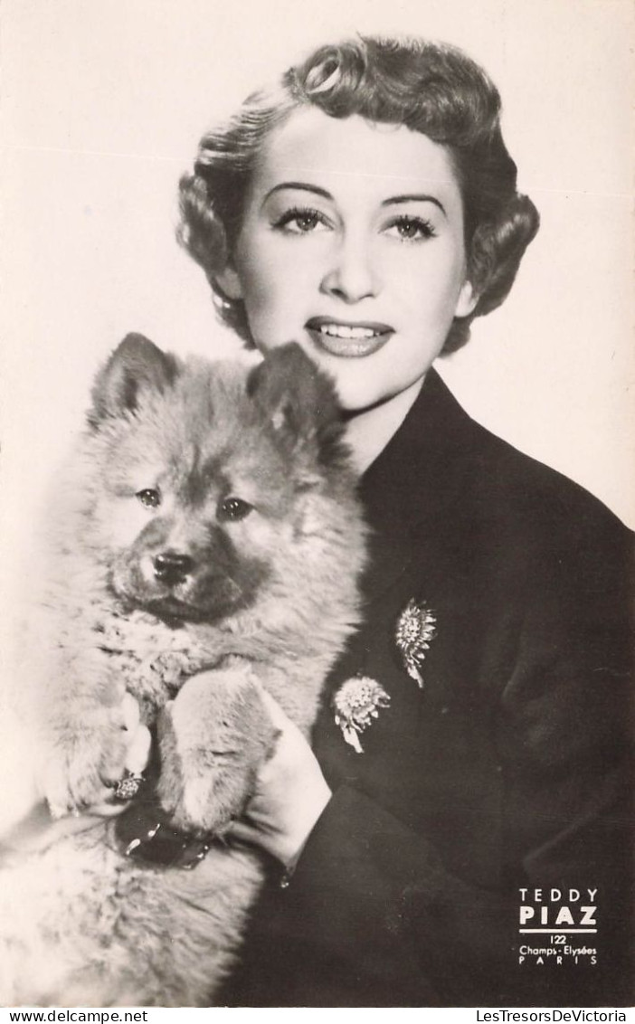 CELEBRITE - Martine Carol - Actrice Française - Carte Postale Ancienne - Femmes Célèbres