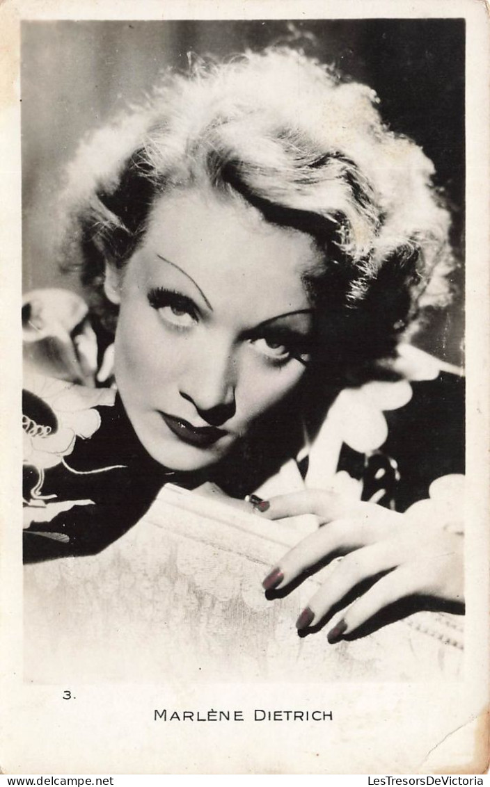 CELEBRITE -  Marlene Dietrich - Actrice Et Chanteuse - Carte Postale Ancienne - Femmes Célèbres