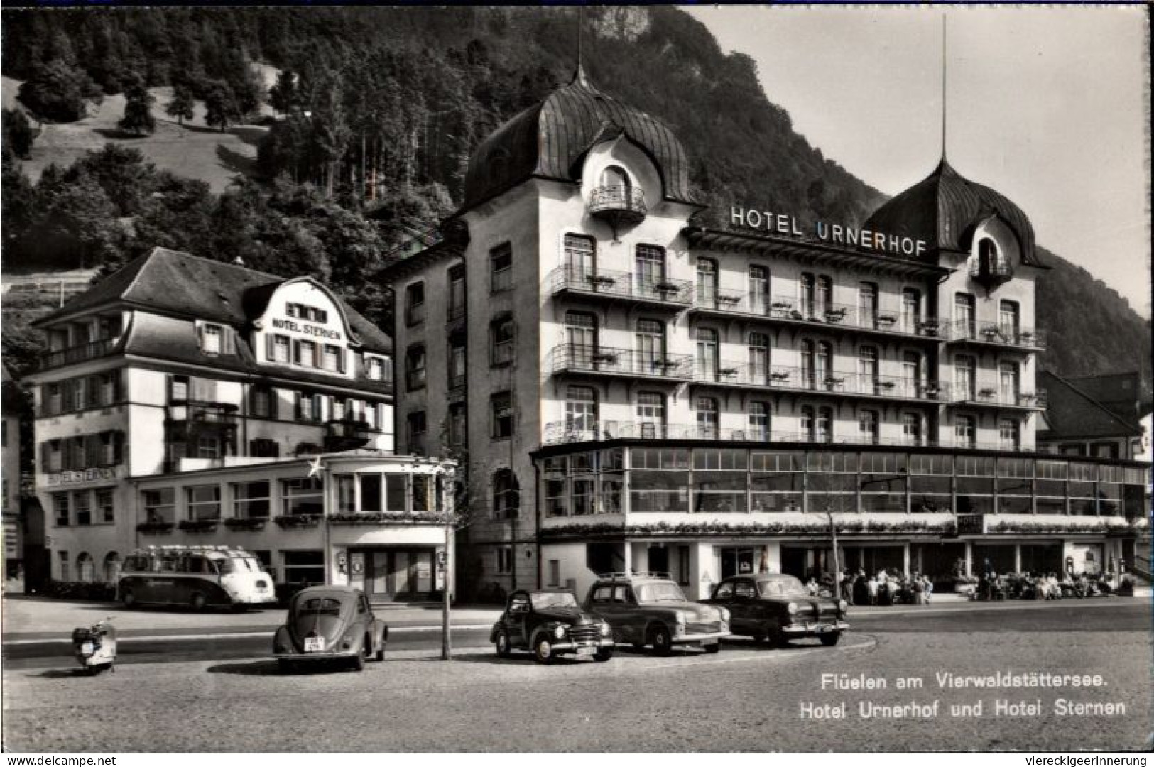 ! Ansichtskarte Autos Cars, VW Käfer, Brezelkäfer, Flüelen, Hotel Urnerhof, Schweiz - Voitures De Tourisme