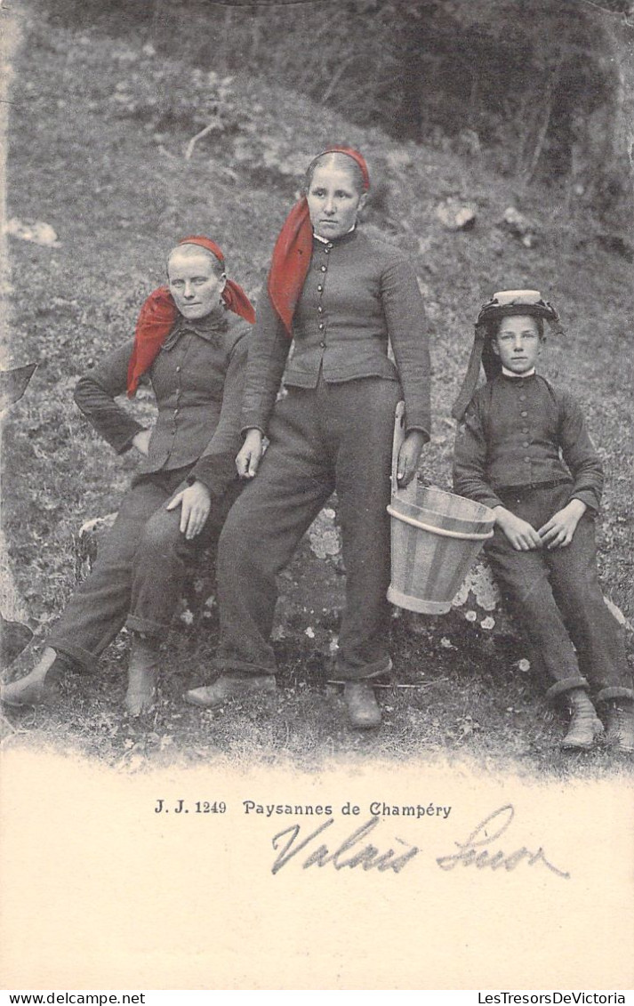 SUISSE - Paysannes De Champéry - Foulard Rouge - Carte Postale Ancienne - Champéry