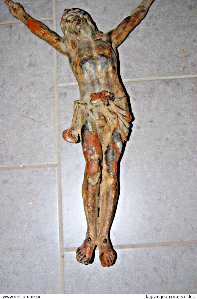 E2 Objet Religieux - Christ Sur La Croix - Church - Pièce Exceptionnel Crucifix - Très Lourd - Religieuze Kunst