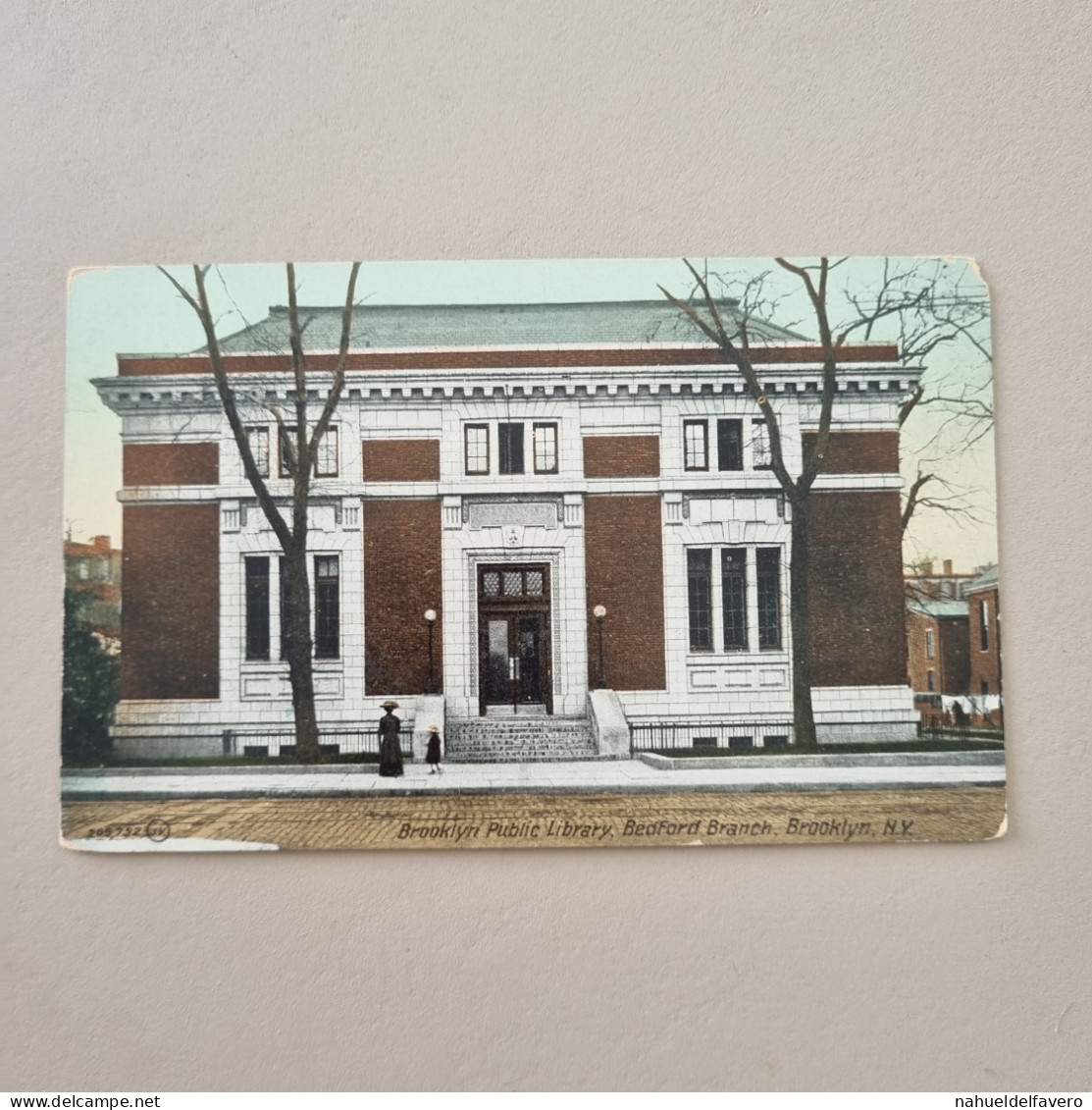 NON-CIRCULATED POSTCARD - USA - BROOKLYN PUBLIC LIBRARY, BEDFORD BRANCH, BROOKLYN, N.Y. - Libraries