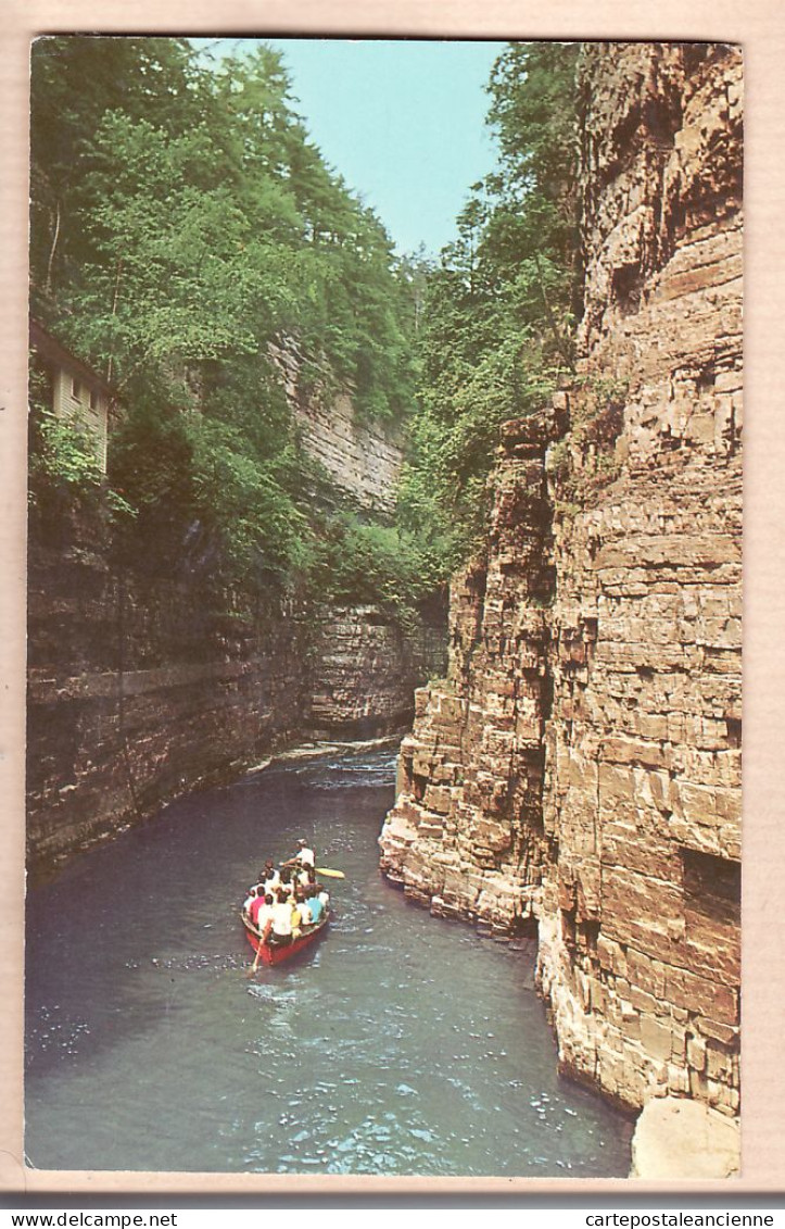 23884 / ⭐ NY FAMOUS BOAT RIDE At AUSABLE CHASM NEW YORK Rapids " Grand Fume " Dated 1968 - Adirondack