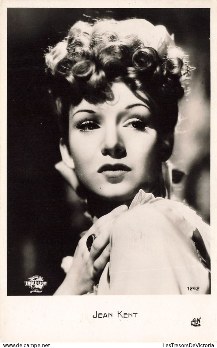 CELEBRITE - Jean Kent - Actrice De Cinéma Anglaise - Carte Postale Ancienne - Femmes Célèbres