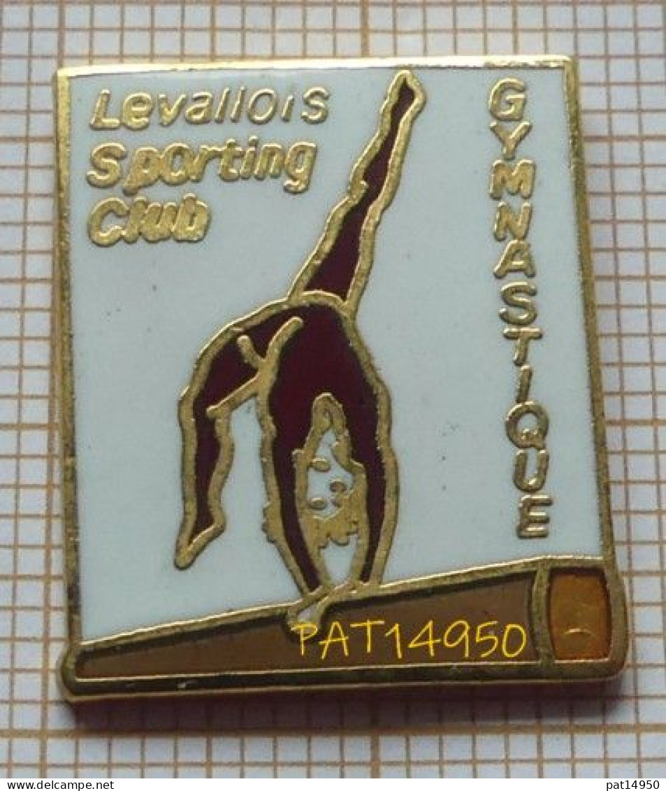 PAT14950 GYMNASTIQUE LEVALLOIS SPORTING CLUB GYM POUTRE En Version EGF - Gimnasia