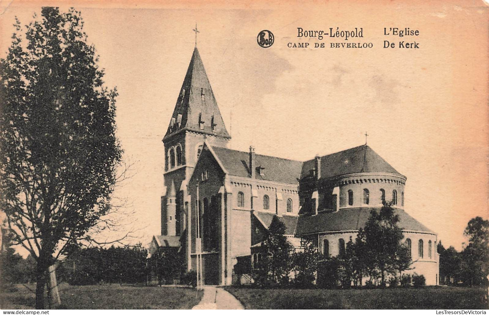 BELGIQUE - Bourg Léopold - Camp De Beverloo - Vue Générale De L'église - Carte Postale Ancienne - Leopoldsburg (Camp De Beverloo)