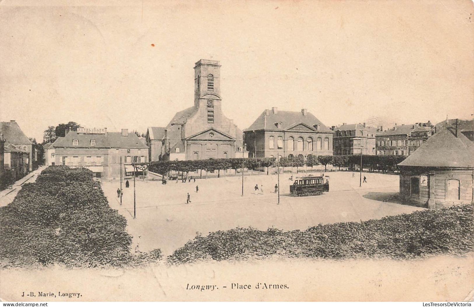 FRANCE - Longwy - Vue Sur La Place D'Armes  - Carte Postale Ancienne - Longwy