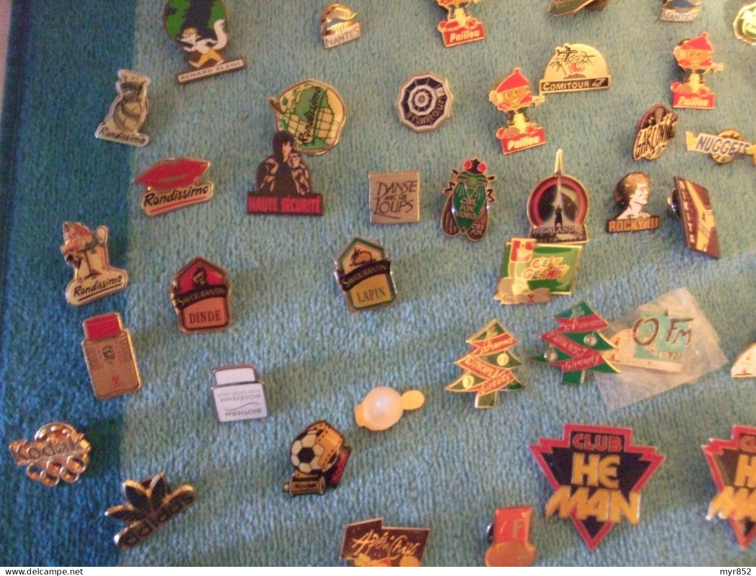 LOT : 82 PIN'S DIVERS DONT CINEMA, POIDS : 302 G - Sets