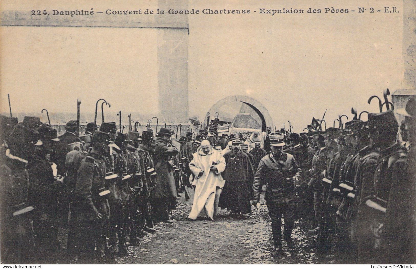 FRANCE - Dauphiné - Couvent De La Grande Chartreuse - Expulsion Des Pères - Militaires - Carte Postale Ancienne - Chartreuse