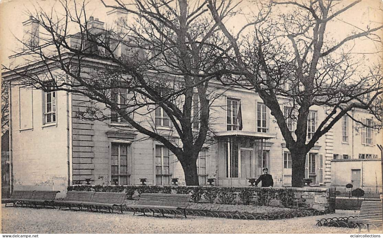 Levallois Perret          92       Musée De L'Association Des Naturalistes              (Voir Scan) - Levallois Perret