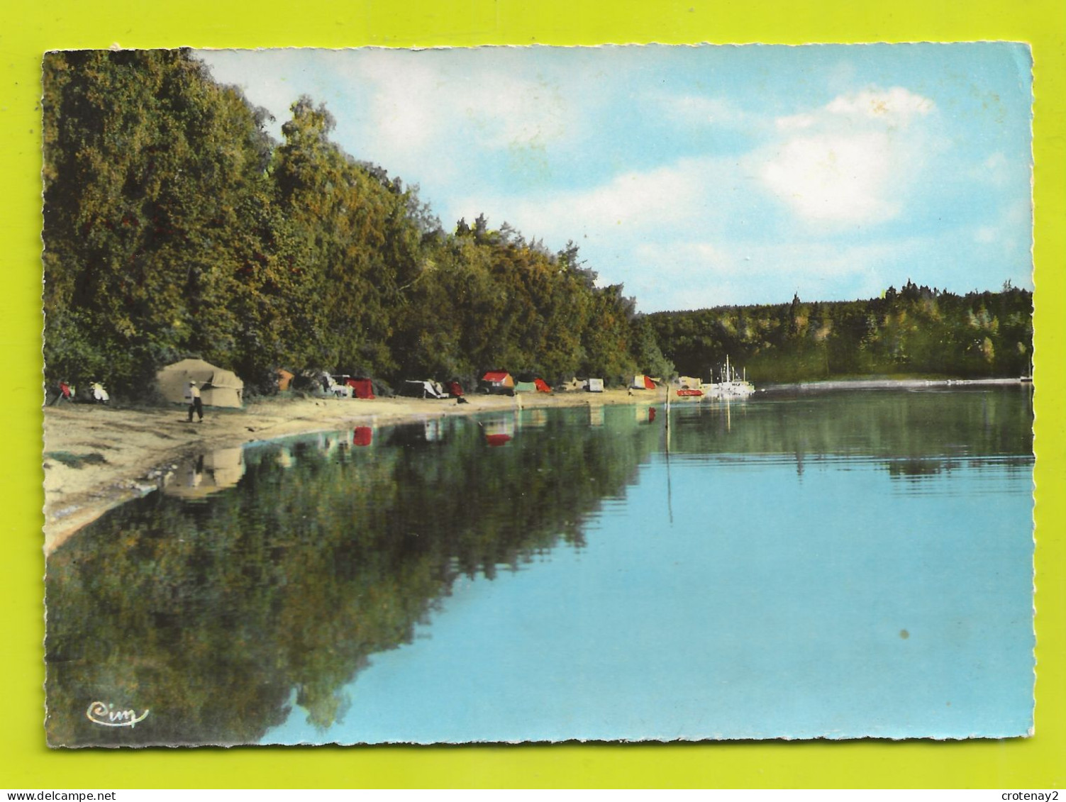 58 Le LAC Des SETTONS Vers Montsauche Le Camping Au Bord Du Lac Tentes Caravanes Voitures VOIR DOS - Montsauche Les Settons