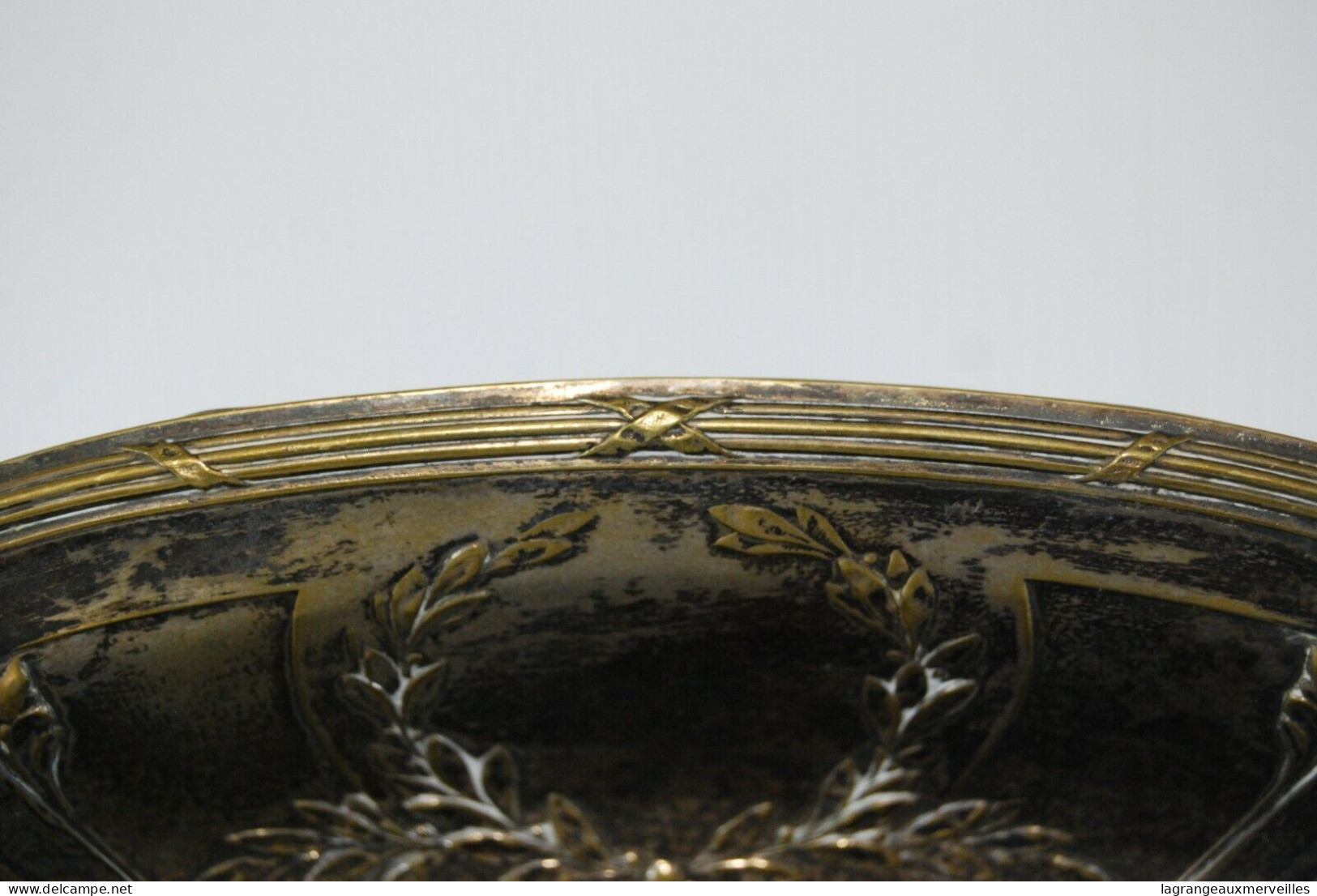 E1 Ancien Plat En Métal Argenté - Circa 1900 - Art De La Table - Silverware
