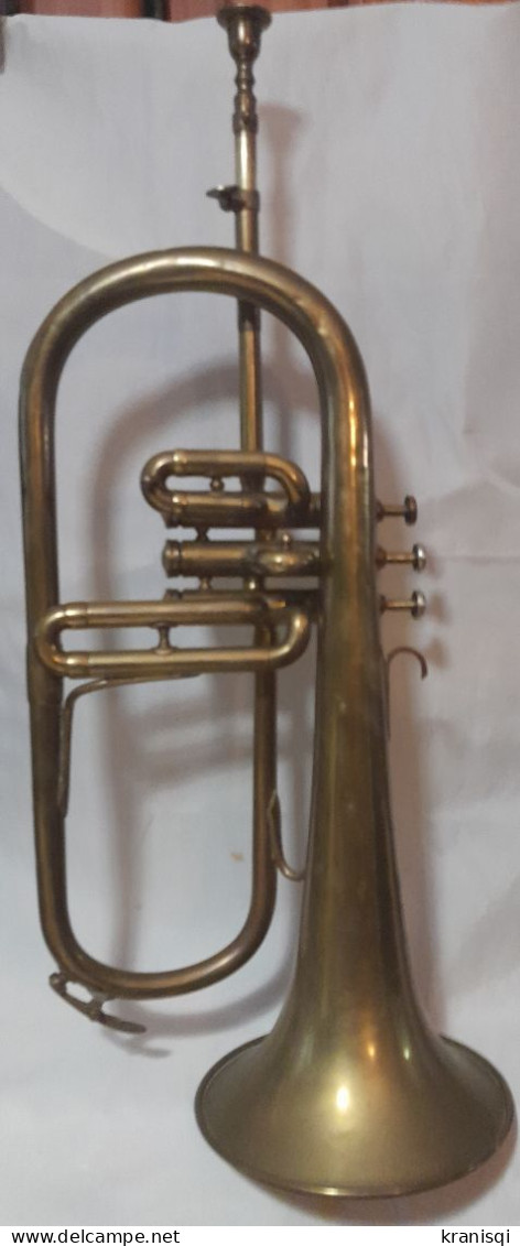 Bugle ,appareil  Couesnon De  1900 - Strumenti Musicali