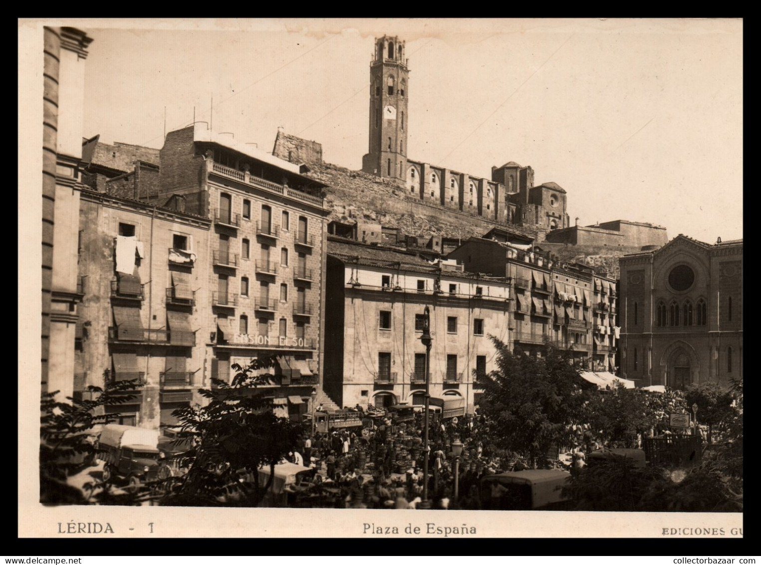 SPAIN CATALUNYA LLEIDA Vintage Postcard REAL PHOTO City Square Bazaar Street Market And Church Plaza De España - Lérida